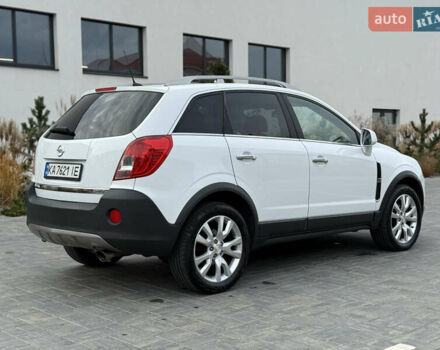 Белый Опель Антара, объемом двигателя 2.2 л и пробегом 115 тыс. км за 12200 $, фото 10 на Automoto.ua