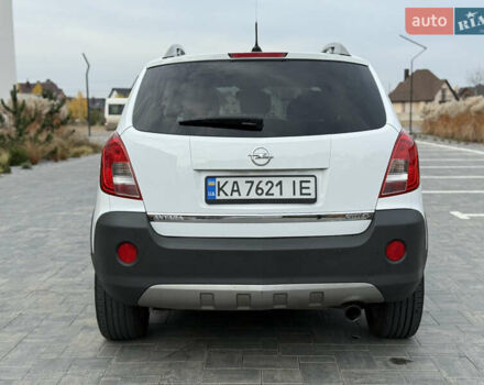 Белый Опель Антара, объемом двигателя 2.2 л и пробегом 115 тыс. км за 12200 $, фото 11 на Automoto.ua