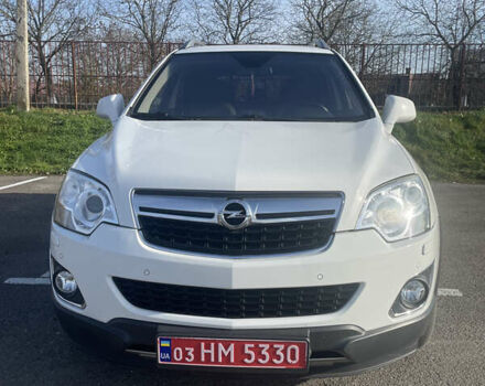 Білий Опель Антара, об'ємом двигуна 2.2 л та пробігом 208 тис. км за 11900 $, фото 4 на Automoto.ua