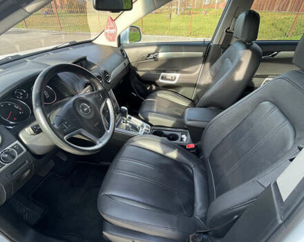 Білий Опель Антара, об'ємом двигуна 2.2 л та пробігом 208 тис. км за 11900 $, фото 9 на Automoto.ua