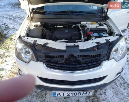 Белый Опель Антара, объемом двигателя 2.2 л и пробегом 240 тыс. км за 11680 $, фото 13 на Automoto.ua