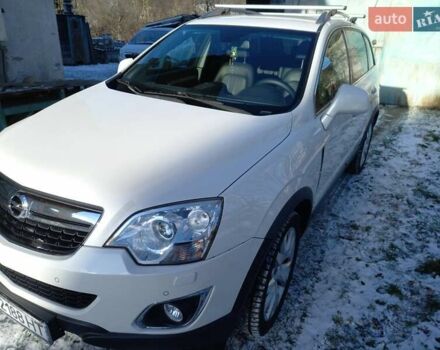 Белый Опель Антара, объемом двигателя 2.2 л и пробегом 240 тыс. км за 11680 $, фото 1 на Automoto.ua