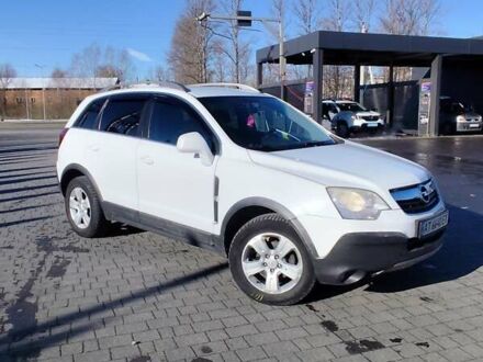 Белый Опель Антара, объемом двигателя 2 л и пробегом 216 тыс. км за 7999 $, фото 1 на Automoto.ua