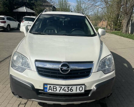 Белый Опель Антара, объемом двигателя 2 л и пробегом 240 тыс. км за 7900 $, фото 1 на Automoto.ua