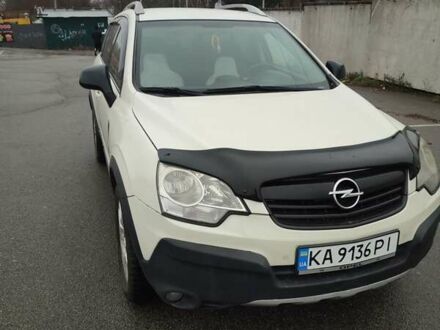 Белый Опель Антара, объемом двигателя 2 л и пробегом 280 тыс. км за 9500 $, фото 1 на Automoto.ua