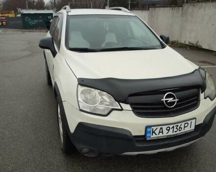 Белый Опель Антара, объемом двигателя 2 л и пробегом 280 тыс. км за 9500 $, фото 1 на Automoto.ua