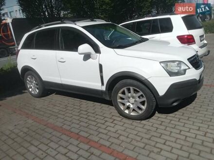Опель Антара 2010 у Трускавце на Automoto.ua Білий Опель Антара, об'ємом двигуна 1.99 л та пробігом 190 тис. км за 9500 $, фото 1 на Automoto.ua