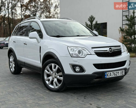 Белый Опель Антара, объемом двигателя 2.2 л и пробегом 115 тыс. км за 12200 $, фото 1 на Automoto.ua