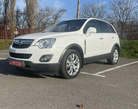 Белый Опель Антара, объемом двигателя 2.2 л и пробегом 208 тыс. км за 11900 $, фото 1 на Automoto.ua