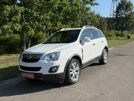 Білий Опель Антара, об'ємом двигуна 2.2 л та пробігом 158 тис. км за 14800 $, фото 1 на Automoto.ua