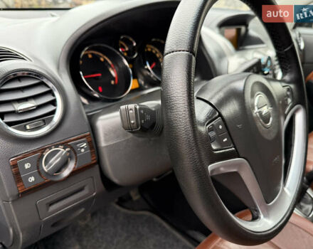 Чорний Опель Антара, об'ємом двигуна 2 л та пробігом 250 тис. км за 8950 $, фото 40 на Automoto.ua