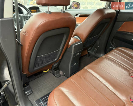 Чорний Опель Антара, об'ємом двигуна 2 л та пробігом 250 тис. км за 8950 $, фото 46 на Automoto.ua