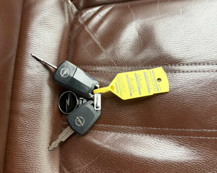 Черный Опель Антара, объемом двигателя 1.99 л и пробегом 226 тыс. км за 8500 $, фото 64 на Automoto.ua