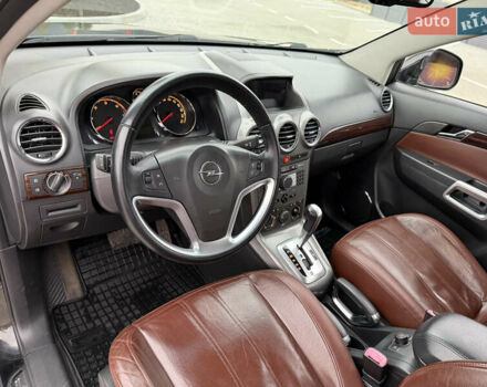 Черный Опель Антара, объемом двигателя 1.99 л и пробегом 226 тыс. км за 8500 $, фото 25 на Automoto.ua