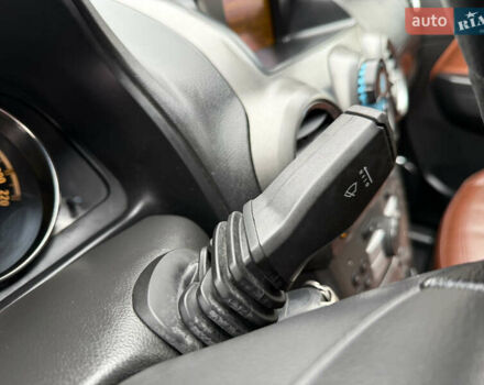 Чорний Опель Антара, об'ємом двигуна 2 л та пробігом 250 тис. км за 8950 $, фото 36 на Automoto.ua