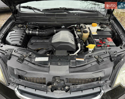 Чорний Опель Антара, об'ємом двигуна 2 л та пробігом 250 тис. км за 8950 $, фото 62 на Automoto.ua