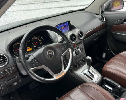 Черный Опель Антара, объемом двигателя 2 л и пробегом 225 тыс. км за 8400 $, фото 8 на Automoto.ua