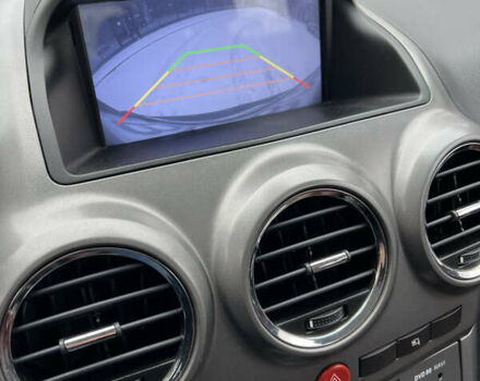 Черный Опель Антара, объемом двигателя 2 л и пробегом 225 тыс. км за 8400 $, фото 10 на Automoto.ua