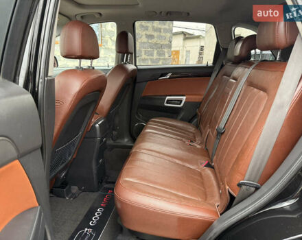 Чорний Опель Антара, об'ємом двигуна 2 л та пробігом 250 тис. км за 8950 $, фото 45 на Automoto.ua