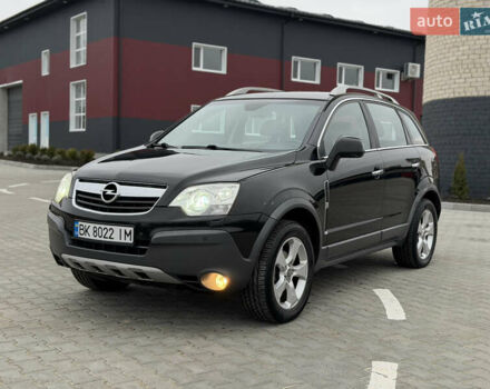 Черный Опель Антара, объемом двигателя 1.99 л и пробегом 226 тыс. км за 8500 $, фото 4 на Automoto.ua