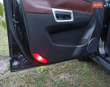 Чорний Опель Антара, об'ємом двигуна 2 л та пробігом 258 тис. км за 8300 $, фото 48 на Automoto.ua