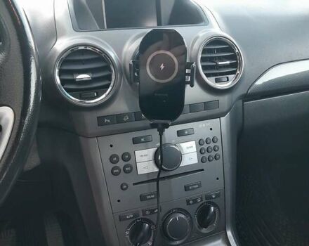 Черный Опель Антара, объемом двигателя 2 л и пробегом 217 тыс. км за 7500 $, фото 13 на Automoto.ua