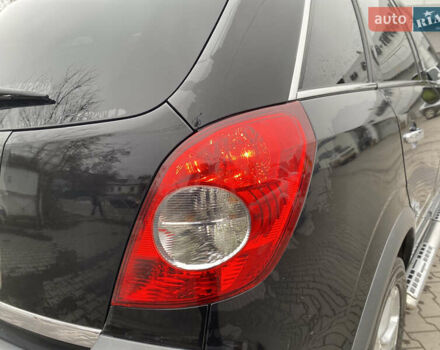 Черный Опель Антара, объемом двигателя 1.99 л и пробегом 235 тыс. км за 7500 $, фото 6 на Automoto.ua