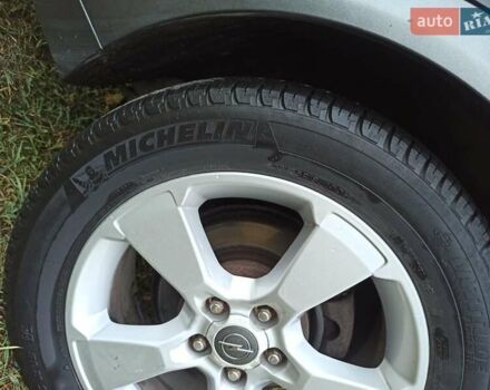 Чорний Опель Антара, об'ємом двигуна 2 л та пробігом 258 тис. км за 8300 $, фото 19 на Automoto.ua