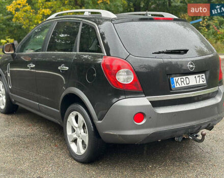 Чорний Опель Антара, об'ємом двигуна 2 л та пробігом 265 тис. км за 5000 $, фото 4 на Automoto.ua
