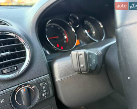 Черный Опель Антара, объемом двигателя 2 л и пробегом 229 тыс. км за 8000 $, фото 25 на Automoto.ua