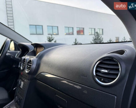 Черный Опель Антара, объемом двигателя 2 л и пробегом 229 тыс. км за 8000 $, фото 31 на Automoto.ua