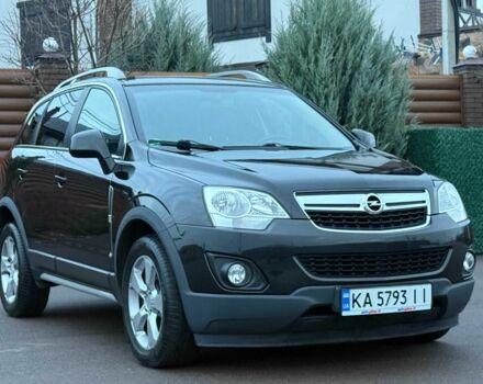 Черный Опель Антара, объемом двигателя 2.2 л и пробегом 225 тыс. км за 9700 $, фото 5 на Automoto.ua