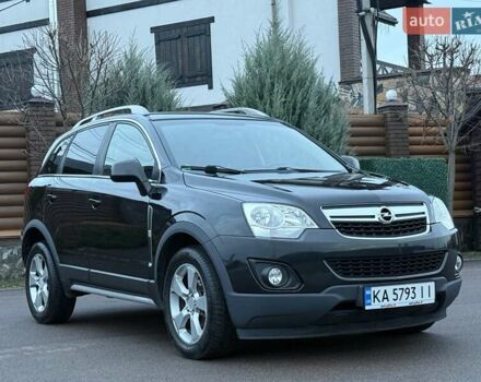 Черный Опель Антара, объемом двигателя 2.2 л и пробегом 225 тыс. км за 9700 $, фото 12 на Automoto.ua