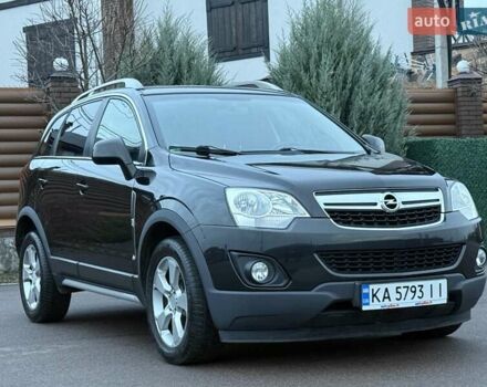 Черный Опель Антара, объемом двигателя 2.2 л и пробегом 225 тыс. км за 9700 $, фото 11 на Automoto.ua