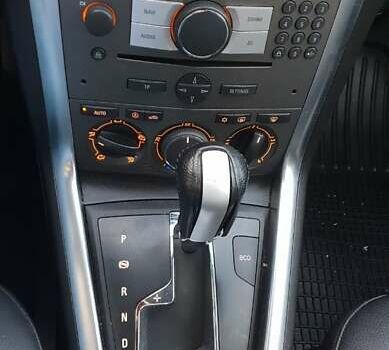 Черный Опель Антара, объемом двигателя 2.23 л и пробегом 229 тыс. км за 10322 $, фото 22 на Automoto.ua