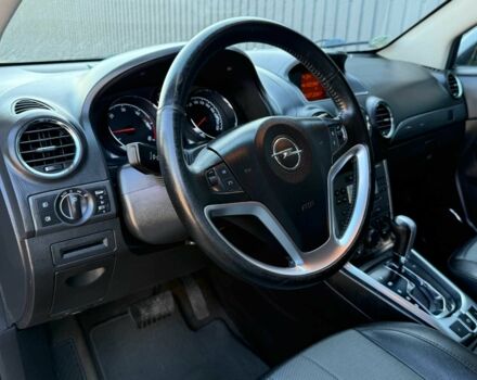 Черный Опель Антара, объемом двигателя 2.2 л и пробегом 225 тыс. км за 9700 $, фото 17 на Automoto.ua