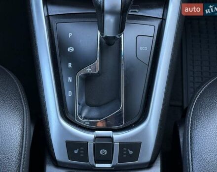 Черный Опель Антара, объемом двигателя 2.2 л и пробегом 225 тыс. км за 9700 $, фото 56 на Automoto.ua