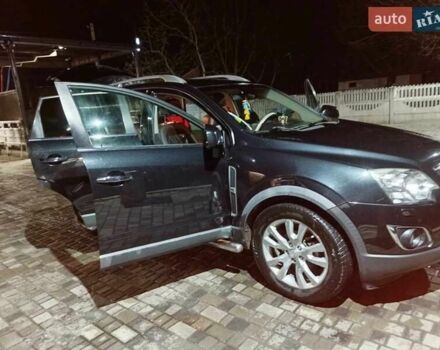 Чорний Опель Антара, об'ємом двигуна 0 л та пробігом 303 тис. км за 10500 $, фото 1 на Automoto.ua