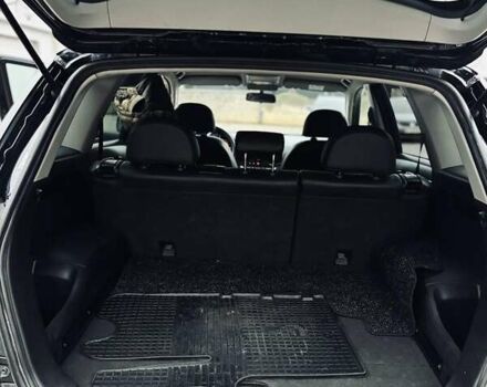 Черный Опель Антара, объемом двигателя 2.2 л и пробегом 180 тыс. км за 12800 $, фото 14 на Automoto.ua