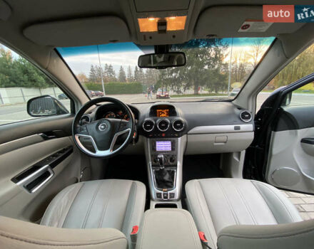 Чорний Опель Антара, об'ємом двигуна 2.2 л та пробігом 217 тис. км за 11850 $, фото 19 на Automoto.ua