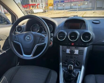 Черный Опель Антара, объемом двигателя 2.2 л и пробегом 155 тыс. км за 7800 $, фото 17 на Automoto.ua