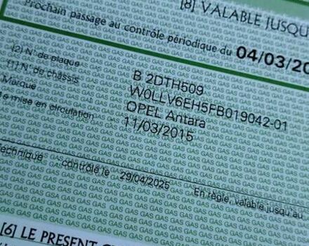 Чорний Опель Антара, об'ємом двигуна 2.2 л та пробігом 133 тис. км за 11950 $, фото 23 на Automoto.ua