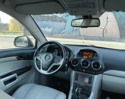 Чорний Опель Антара, об'ємом двигуна 2.2 л та пробігом 138 тис. км за 12450 $, фото 4 на Automoto.ua