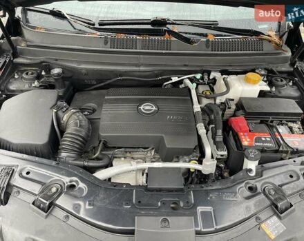 Черный Опель Антара, объемом двигателя 2.2 л и пробегом 138 тыс. км за 12850 $, фото 6 на Automoto.ua