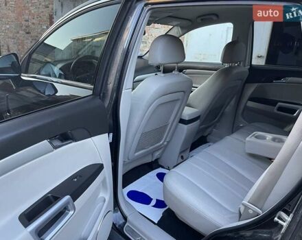 Черный Опель Антара, объемом двигателя 2.2 л и пробегом 138 тыс. км за 12985 $, фото 71 на Automoto.ua