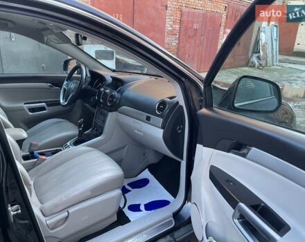 Черный Опель Антара, объемом двигателя 2.2 л и пробегом 138 тыс. км за 12985 $, фото 68 на Automoto.ua