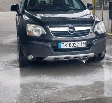Чорний Опель Антара, об'ємом двигуна 2 л та пробігом 270 тис. км за 8650 $, фото 1 на Automoto.ua