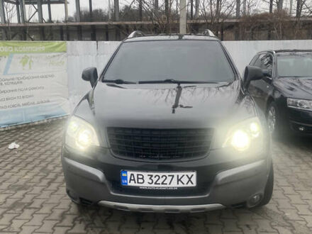 Черный Опель Антара, объемом двигателя 1.99 л и пробегом 240 тыс. км за 6700 $, фото 1 на Automoto.ua