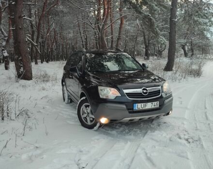 Черный Опель Антара, объемом двигателя 2 л и пробегом 340 тыс. км за 4700 $, фото 1 на Automoto.ua