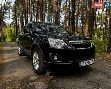 Черный Опель Антара, объемом двигателя 2.2 л и пробегом 172 тыс. км за 10500 $, фото 1 на Automoto.ua